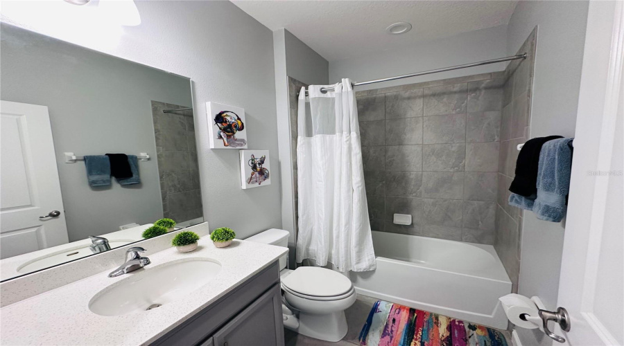 Davenport, Florida 33837, 4 Bedrooms Bedrooms, ,3 Bathroomsbathrooms,Residential,For Sale,Yorkdale,Mfrs5125843