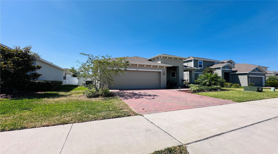Davenport, Florida 33837, 4 Bedrooms Bedrooms, ,3 Bathroomsbathrooms,Residential,For Sale,Yorkdale,Mfrs5125843