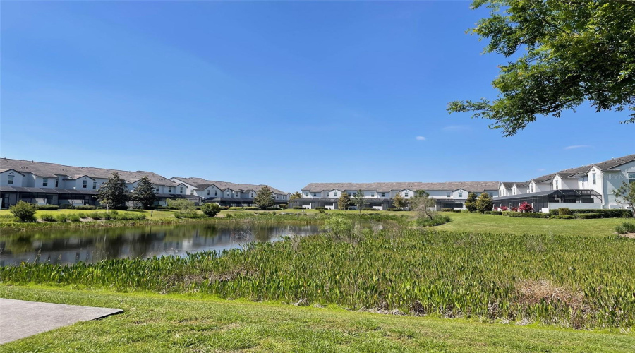Davenport, Florida 33896, 4 Bedrooms Bedrooms, ,3 Bathroomsbathrooms,Residential,For Sale,Captiva,Mfrs5125742