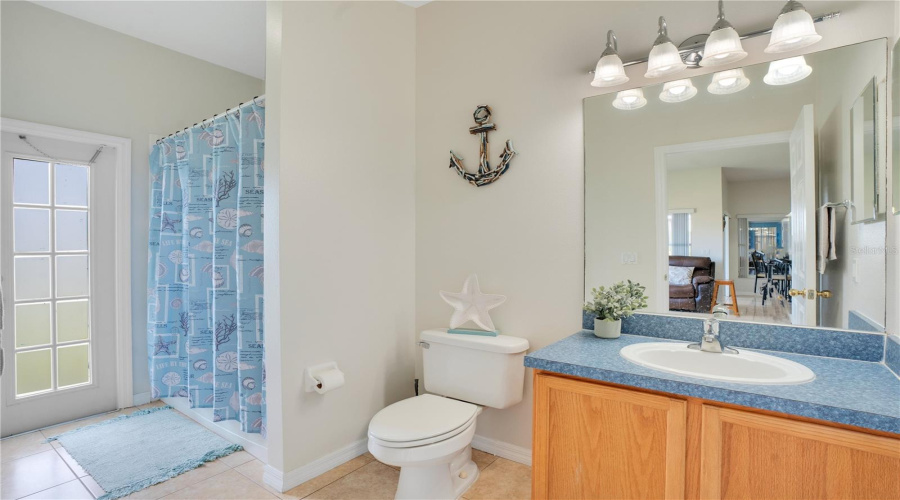 Kissimmee, Florida 34746, 4 Bedrooms Bedrooms, ,3 Bathroomsbathrooms,Residential,For Sale,Meadow View,Mfrg5096355