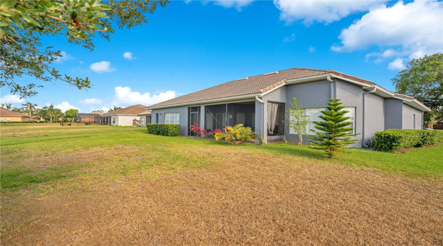 Kissimmee, Florida 34746, 4 Bedrooms Bedrooms, ,3 Bathroomsbathrooms,Residential,For Sale,Meadow View,Mfrg5096355