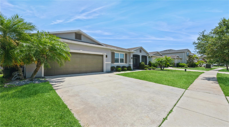 Kissimmee, Florida 34746, 4 Bedrooms Bedrooms, ,2 Bathroomsbathrooms,Residential,For Sale,Boating,Mfro6303782