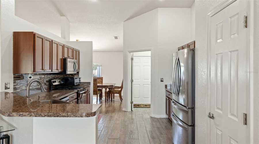 Davenport, Florida 33837, 4 Bedrooms Bedrooms, ,2 Bathroomsbathrooms,Residential,For Sale,Highland Meadows,Mfrs5125668