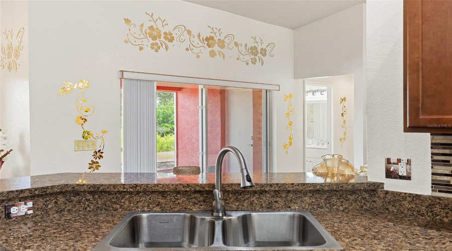 Davenport, Florida 33837, 4 Bedrooms Bedrooms, ,2 Bathroomsbathrooms,Residential,For Sale,Highland Meadows,Mfrs5125668
