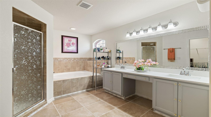 Primary Ensuite Bathroom