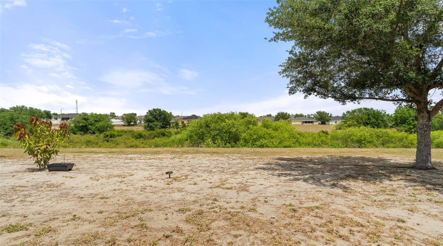 Davenport, Florida 33837, 4 Bedrooms Bedrooms, ,2 Bathroomsbathrooms,Residential,For Sale,Highland Meadows,Mfrs5125668