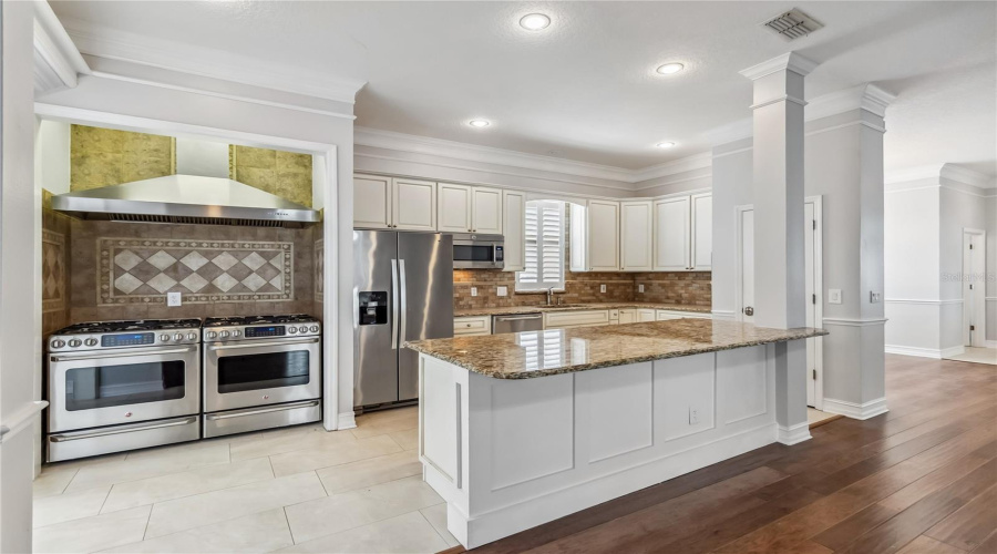 Celebration, Florida 34747, 5 Bedrooms Bedrooms, ,3 Bathroomsbathrooms,Residential,For Sale,Maiden,Mfro6302688