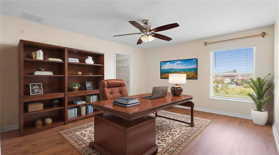 Kissimmee, Florida 34746, 5 Bedrooms Bedrooms, ,4 Bathroomsbathrooms,Residential,For Sale,The Oaks,Mfro6304112