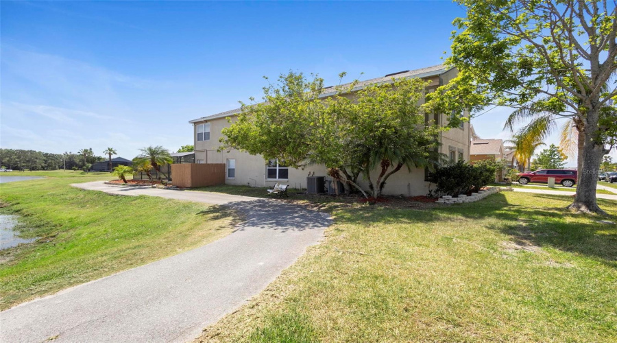 Kissimmee, Florida 34746, 5 Bedrooms Bedrooms, ,4 Bathroomsbathrooms,Residential,For Sale,The Oaks,Mfro6304112