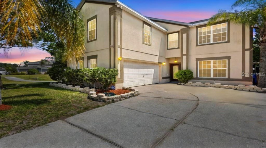 Kissimmee, Florida 34746, 5 Bedrooms Bedrooms, ,4 Bathroomsbathrooms,Residential,For Sale,The Oaks,Mfro6304112