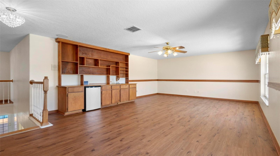 Kissimmee, Florida 34746, 5 Bedrooms Bedrooms, ,4 Bathroomsbathrooms,Residential,For Sale,The Oaks,Mfro6304112