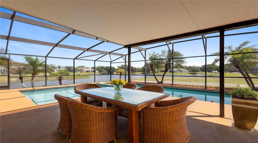 Kissimmee, Florida 34746, 5 Bedrooms Bedrooms, ,4 Bathroomsbathrooms,Residential,For Sale,The Oaks,Mfro6304112