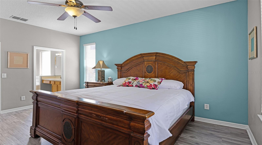 Davenport, Florida 33837, 7 Bedrooms Bedrooms, ,4 Bathroomsbathrooms,Residential,For Sale,Rosso,Mfrs5125959