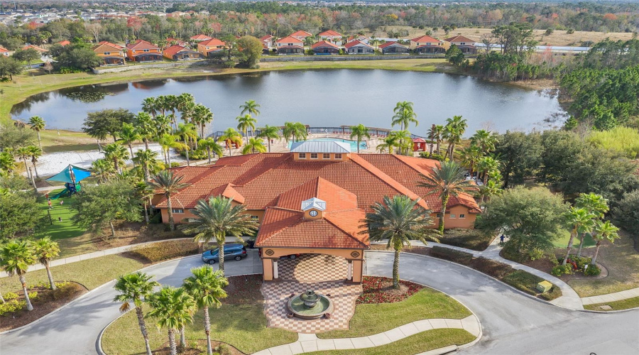 Davenport, Florida 33837, 7 Bedrooms Bedrooms, ,4 Bathroomsbathrooms,Residential,For Sale,Rosso,Mfrs5125959