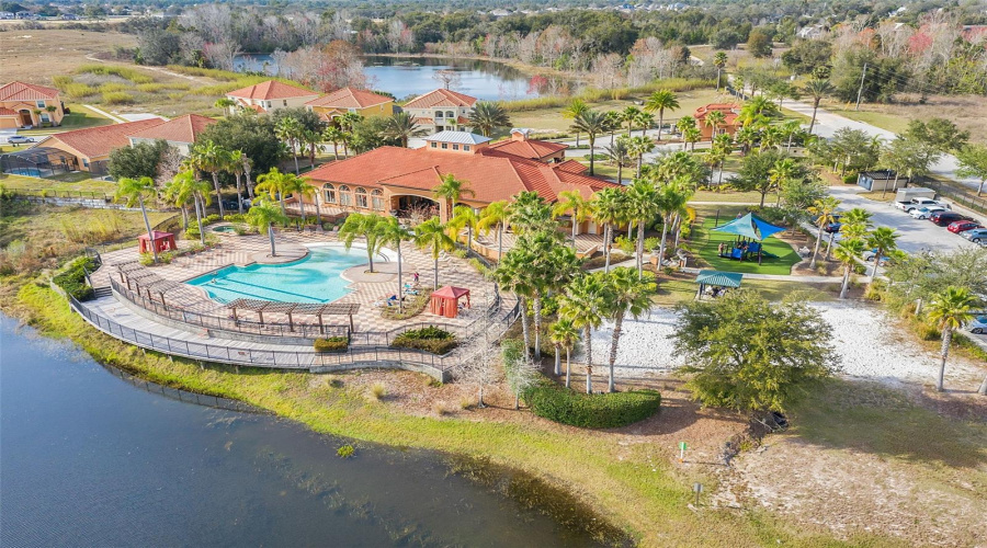 Davenport, Florida 33837, 7 Bedrooms Bedrooms, ,4 Bathroomsbathrooms,Residential,For Sale,Rosso,Mfrs5125959