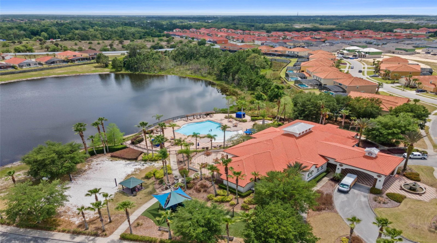 Davenport, Florida 33837, 7 Bedrooms Bedrooms, ,4 Bathroomsbathrooms,Residential,For Sale,Rosso,Mfrs5125959
