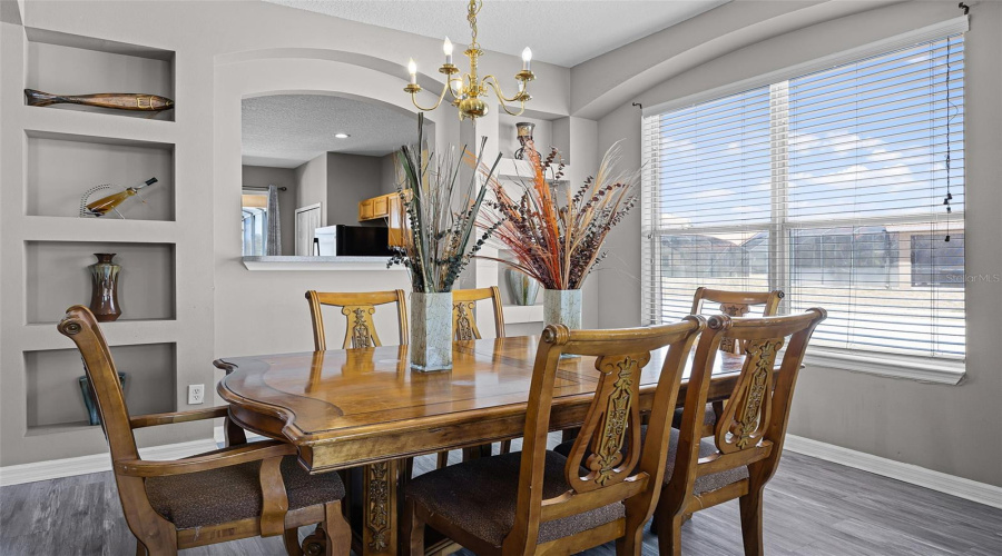 Davenport, Florida 33837, 7 Bedrooms Bedrooms, ,4 Bathroomsbathrooms,Residential,For Sale,Rosso,Mfrs5125959