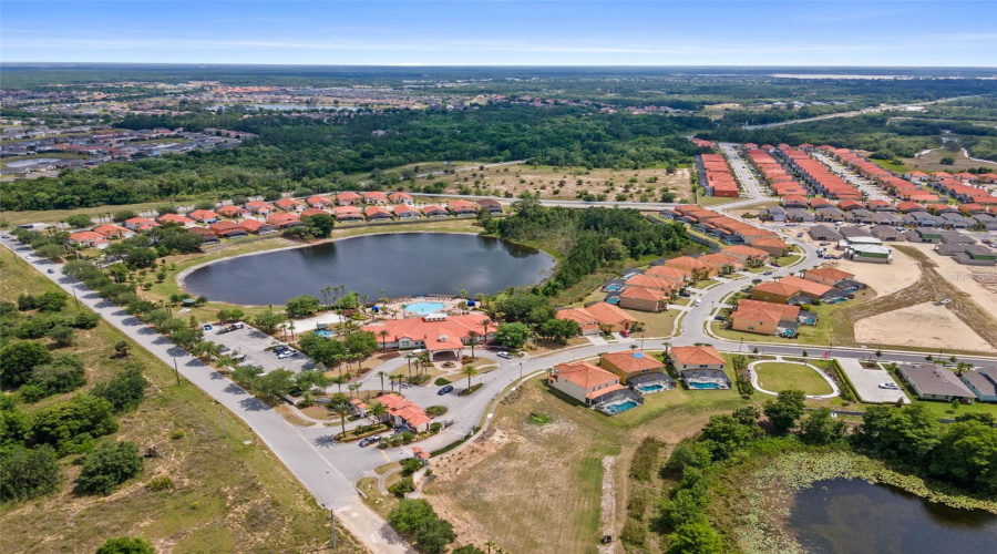 Davenport, Florida 33837, 7 Bedrooms Bedrooms, ,4 Bathroomsbathrooms,Residential,For Sale,Rosso,Mfrs5125959