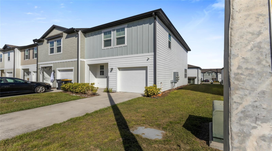 Davenport, Florida 33837, 3 Bedrooms Bedrooms, ,2 Bathroomsbathrooms,Residential,For Sale,Madison,Mfrs5126037
