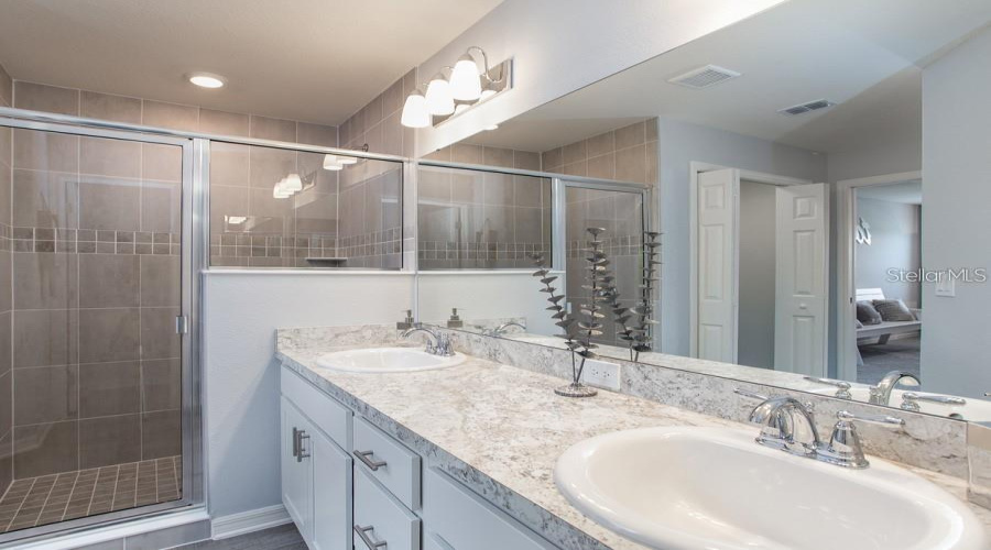 Davenport, Florida 33837, 3 Bedrooms Bedrooms, ,2 Bathroomsbathrooms,Residential,For Sale,Fleur,Mfrl4952626
