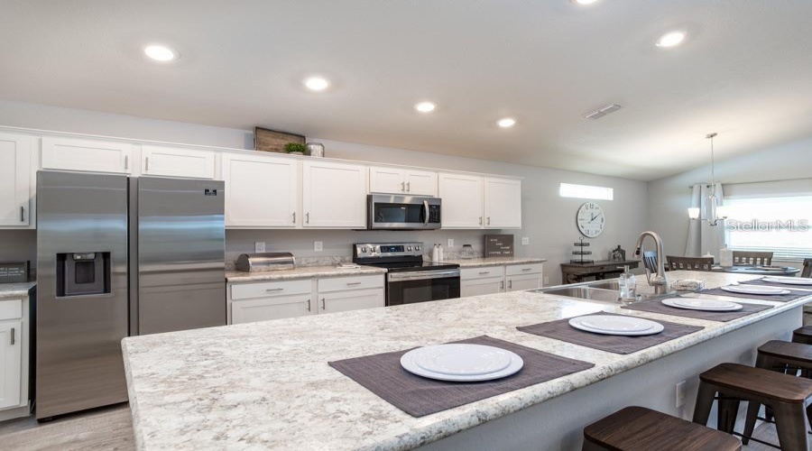 Davenport, Florida 33837, 3 Bedrooms Bedrooms, ,2 Bathroomsbathrooms,Residential,For Sale,Fleur,Mfrl4952626
