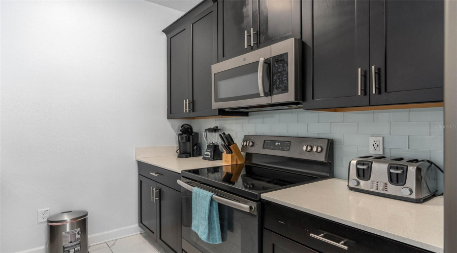 Kissimmee, Florida 34746, 5 Bedrooms Bedrooms, ,4 Bathroomsbathrooms,Residential,For Sale,Windermere,Mfro6305286