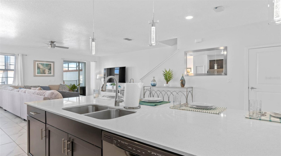 Kissimmee, Florida 34746, 5 Bedrooms Bedrooms, ,4 Bathroomsbathrooms,Residential,For Sale,Windermere,Mfro6305286