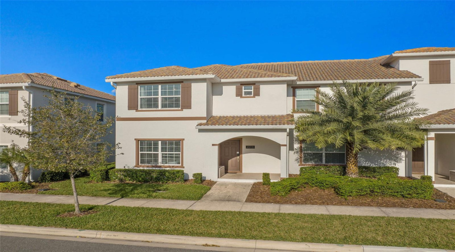 Kissimmee, Florida 34746, 5 Bedrooms Bedrooms, ,4 Bathroomsbathrooms,Residential,For Sale,Windermere,Mfro6305286