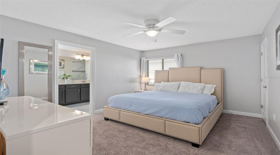 Kissimmee, Florida 34746, 5 Bedrooms Bedrooms, ,4 Bathroomsbathrooms,Residential,For Sale,Windermere,Mfro6305286