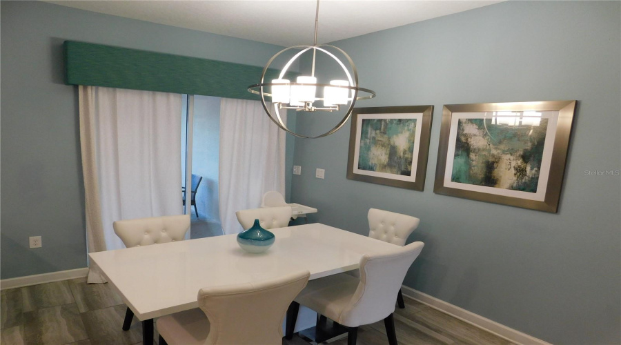 Davenport, Florida 33896, 4 Bedrooms Bedrooms, ,3 Bathroomsbathrooms,Residential,For Sale,Dogleg,Mfrs5126086