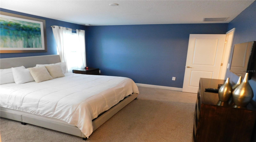 Davenport, Florida 33896, 4 Bedrooms Bedrooms, ,3 Bathroomsbathrooms,Residential,For Sale,Dogleg,Mfrs5126086
