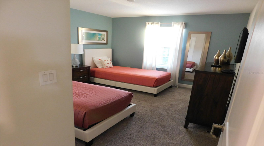 Davenport, Florida 33896, 4 Bedrooms Bedrooms, ,3 Bathroomsbathrooms,Residential,For Sale,Dogleg,Mfrs5126086