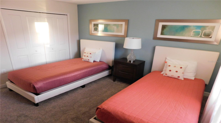 Davenport, Florida 33896, 4 Bedrooms Bedrooms, ,3 Bathroomsbathrooms,Residential,For Sale,Dogleg,Mfrs5126086