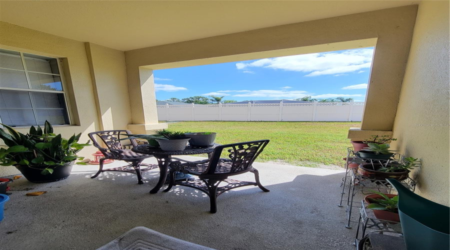 Davenport, Florida 33896, 4 Bedrooms Bedrooms, ,2 Bathroomsbathrooms,Residential,For Sale,Terrace Ridge,Mfro6303800