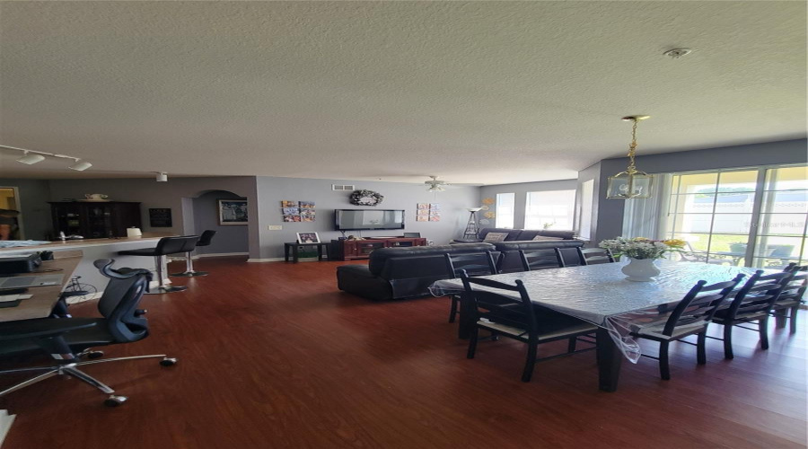 Davenport, Florida 33896, 4 Bedrooms Bedrooms, ,2 Bathroomsbathrooms,Residential,For Sale,Terrace Ridge,Mfro6303800