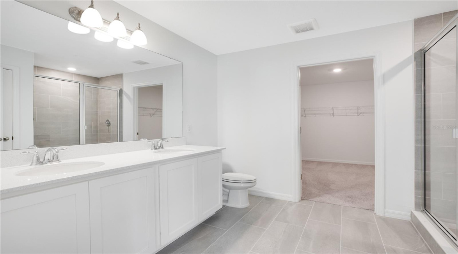 Davenport, Florida 33896, 4 Bedrooms Bedrooms, ,2 Bathroomsbathrooms,Residential,For Sale,Derwent,Mfro6305259