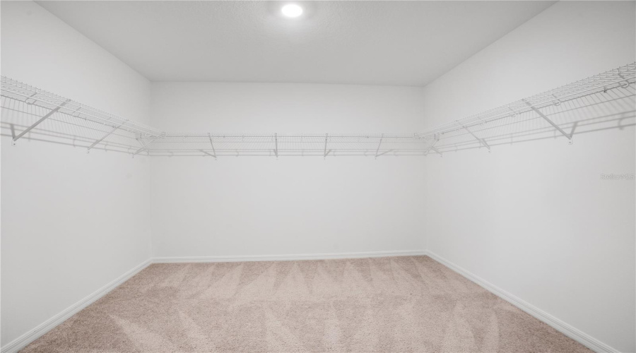 Davenport, Florida 33896, 4 Bedrooms Bedrooms, ,2 Bathroomsbathrooms,Residential,For Sale,Derwent,Mfro6305259