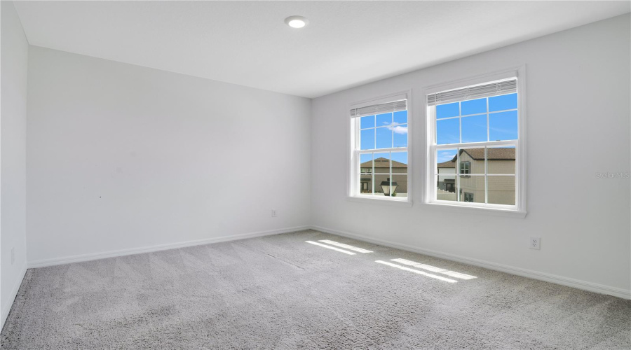 Davenport, Florida 33896, 4 Bedrooms Bedrooms, ,2 Bathroomsbathrooms,Residential,For Sale,Derwent,Mfro6305259