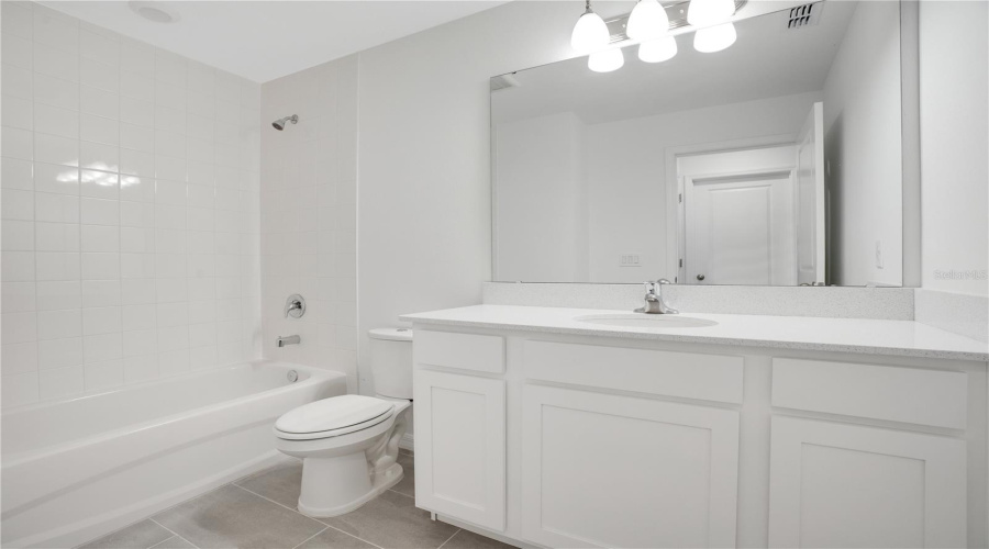 Davenport, Florida 33896, 4 Bedrooms Bedrooms, ,2 Bathroomsbathrooms,Residential,For Sale,Derwent,Mfro6305259