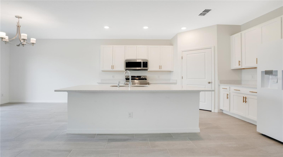 Davenport, Florida 33896, 4 Bedrooms Bedrooms, ,2 Bathroomsbathrooms,Residential,For Sale,Derwent,Mfro6305259