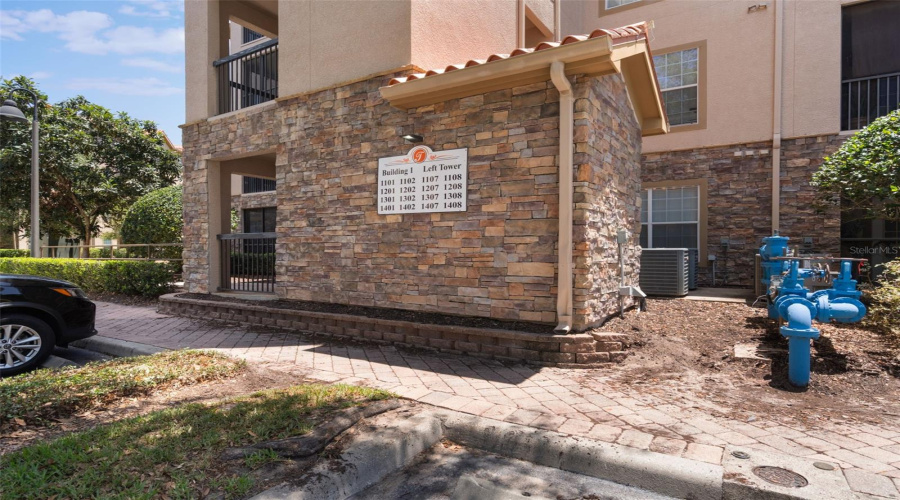 Davenport, Florida 33896, 2 Bedrooms Bedrooms, ,2 Bathroomsbathrooms,Residential,For Sale,Tuscana,Mfrs5126012