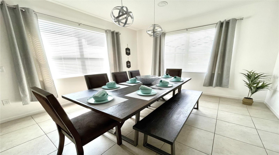 Kissimmee, Florida 34746, 6 Bedrooms Bedrooms, ,5 Bathroomsbathrooms,Residential,For Sale,Monado,Mfra4650635