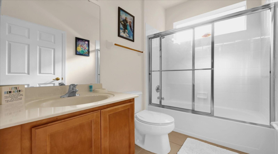 Kissimmee, Florida 34746, 4 Bedrooms Bedrooms, ,3 Bathroomsbathrooms,Residential,For Sale,Marcello,Mfro6305135