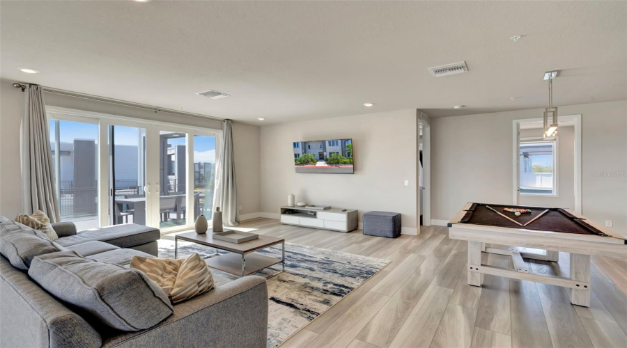 REUNION, Florida 34747, 5 Bedrooms Bedrooms, ,4 BathroomsBathrooms,Residential,For Sale,SANDY RIDGE,0,MFRS5126016