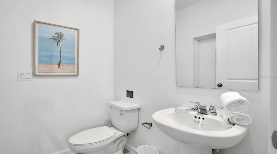 Kissimmee, Florida 34747, 5 Bedrooms Bedrooms, ,4 Bathroomsbathrooms,Residential,For Sale,Zaballina,Mfro6305137