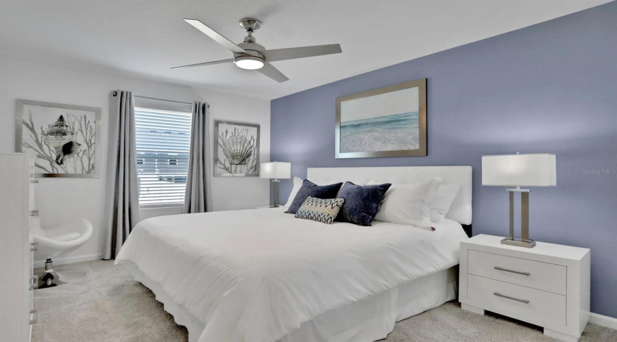 Kissimmee, Florida 34747, 5 Bedrooms Bedrooms, ,4 Bathroomsbathrooms,Residential,For Sale,Zaballina,Mfro6305137