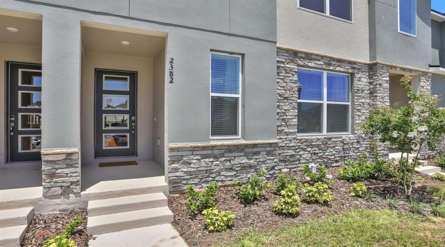 Kissimmee, Florida 34747, 5 Bedrooms Bedrooms, ,4 Bathroomsbathrooms,Residential,For Sale,Zaballina,Mfro6305137