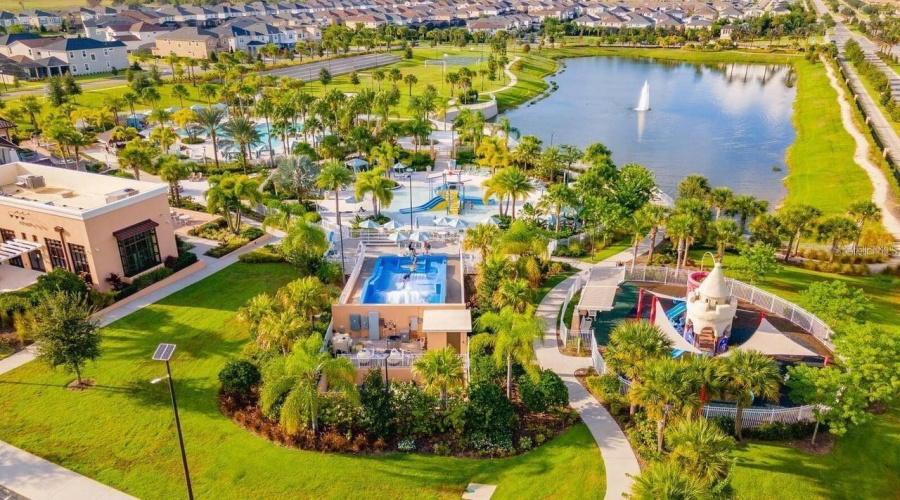 Kissimmee, Florida 34747, 5 Bedrooms Bedrooms, ,4 Bathroomsbathrooms,Residential,For Sale,Zaballina,Mfro6305137