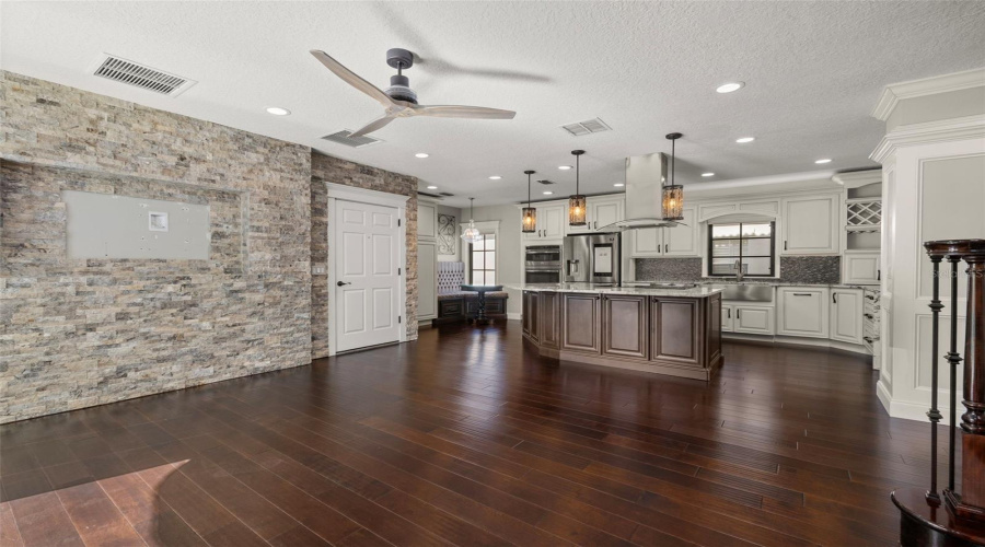 Celebration, Florida 34747, 4 Bedrooms Bedrooms, ,3 Bathroomsbathrooms,Residential,For Sale,Oak Pond,Mfrs5126014
