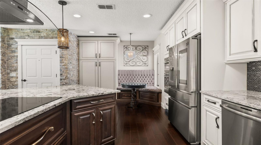 Celebration, Florida 34747, 4 Bedrooms Bedrooms, ,3 Bathroomsbathrooms,Residential,For Sale,Oak Pond,Mfrs5126014